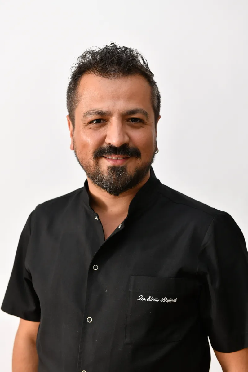 Dr. Sinan Akyürek